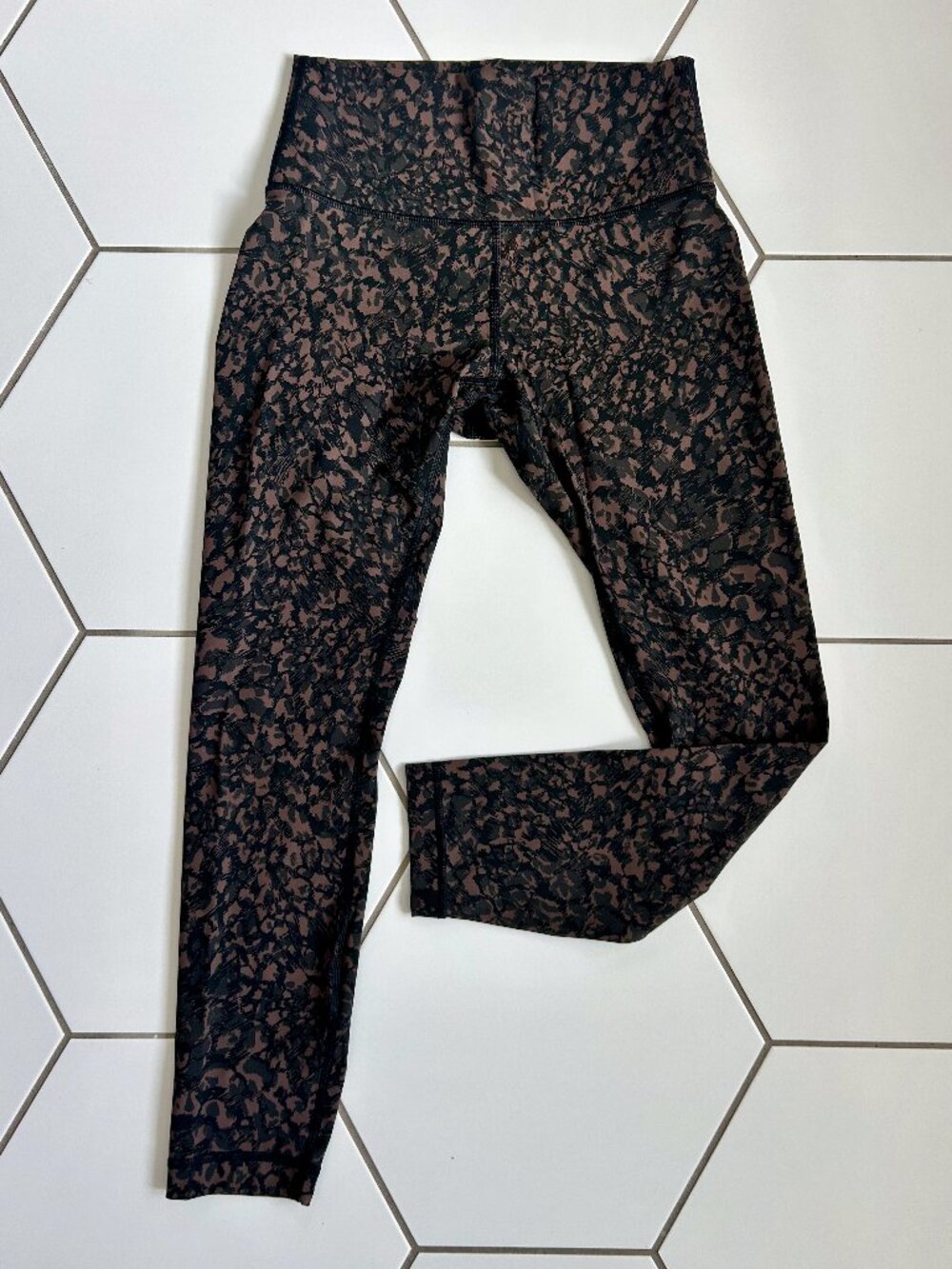 Lululemon Align™ High-Rise Pant 28" Sz 6